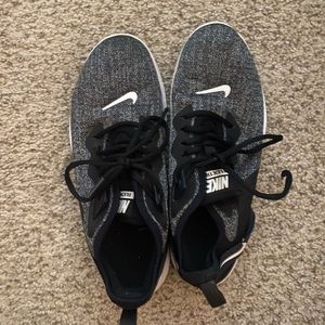 Nike Flex TR9 womens shoes